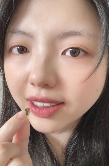 ✨極鮮高濃度魚油-來自挪威的頂級新鮮魚油🐟✨✅提供人體黃金比例 → EPA：DHA = 3：2，SGS檢驗 Omega-3 含量高達94%，業界最低氧化指標✅天然rTG型式，小分子好吸收✅榮獲4大永續認證 → 配額管理、不過度捕撈✅鋁片密封、獨立包裝，維持魚油新鮮度