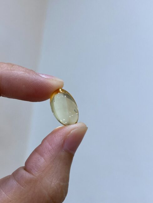 ✨極鮮高濃度魚油-來自挪威的頂級新鮮魚油🐟✨✅提供人體黃金比例 → EPA：DHA = 3：2，SGS檢驗 Omega-3 含量高達94%，業界最低氧化指標✅天然rTG型式，小分子好吸收✅榮獲4大永續認證 → 配額管理、不過度捕撈✅鋁片密封、獨立包裝，維持魚油新鮮度