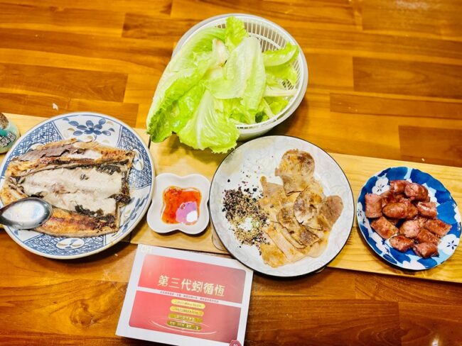 ✨第三代蚓循恆-日本輝龍原廠授權蚓激酶✨日本權威博士48年研究心血，紅蚯蚓萃取專利蚓激酶，活性最高，榮獲獨家24國專利、5大機能性專利，搭配日本輔酶Q10 、專利香檸檬橙、蝦紅素、紅麴，促進新陳代謝、體內環保，循環順暢更勇健！不是只有長輩需要，勞動族、外食族、久坐久站族也非常適合！