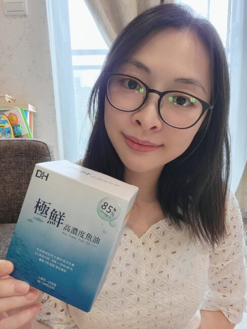 ✨高濃度魚油-來自挪威的頂級新鮮魚油🐟✨✅提供人體黃金比例 → EPA：DHA = 3：2，SGS檢驗 Omega-3 含量高達94%，業界最低氧化指標✅天然rTG型式，小分子好吸收✅榮獲4大永續認證 → 配額管理、不過度捕撈✅鋁片密封、獨立包裝，維持魚油新鮮度